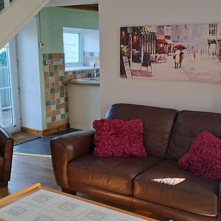 Wisteria Cottage An Authentic And Enchanting 2 Bedroom Cottage Experience Aberdare Extérieur photo
